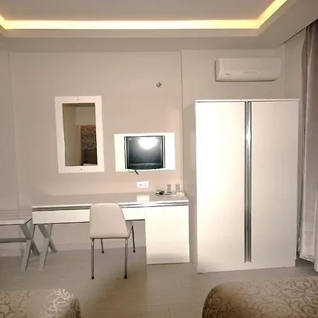 Kent Hotel 3*